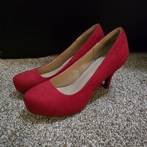 Elegant Low Stiletto Red Heels Size 6